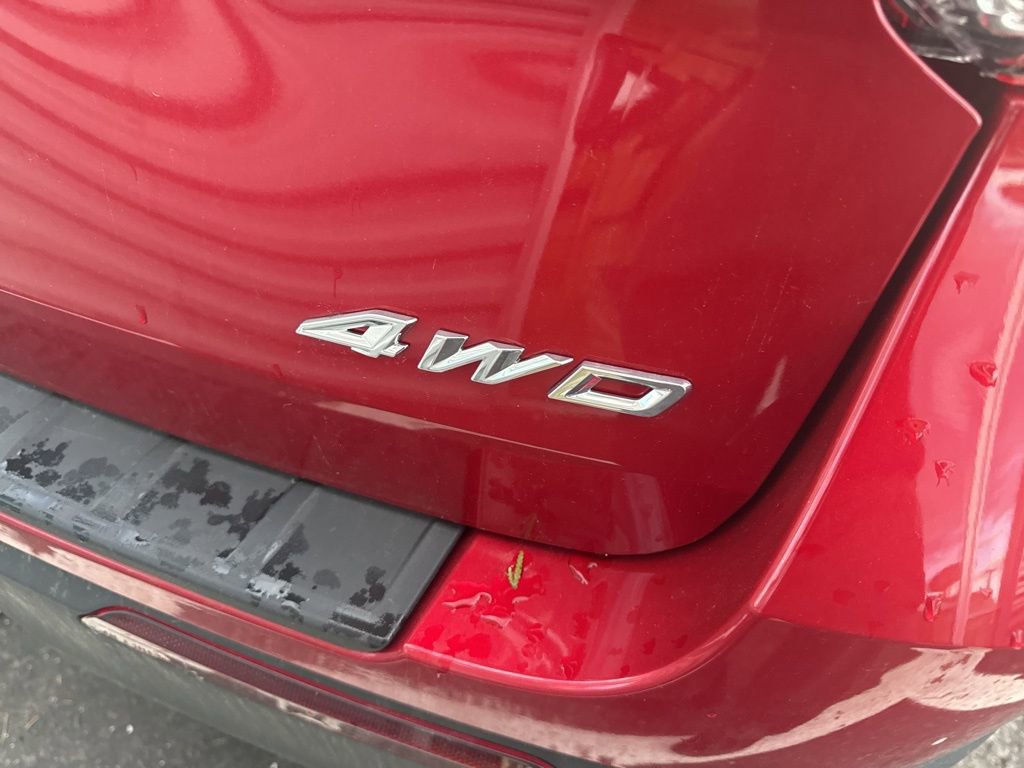 Used 2024 Ford Explorer XLT w/ Class IV Trailer Tow Package image 6