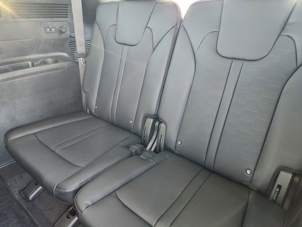 New 2026 Kia Sorento EX AWD/4WD image 12