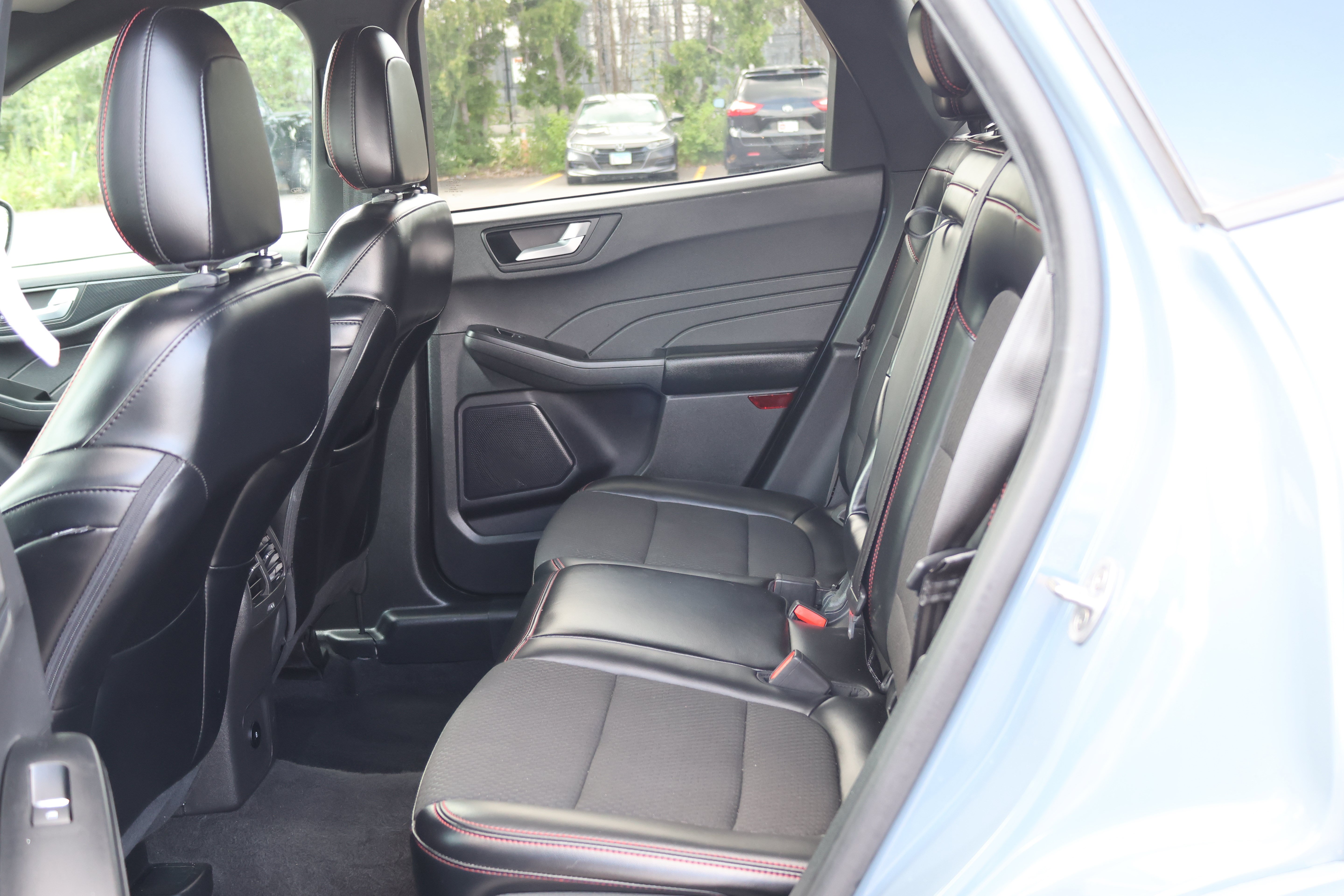 Used 2024 Ford Escape ST-Line AWD/4WD image 17