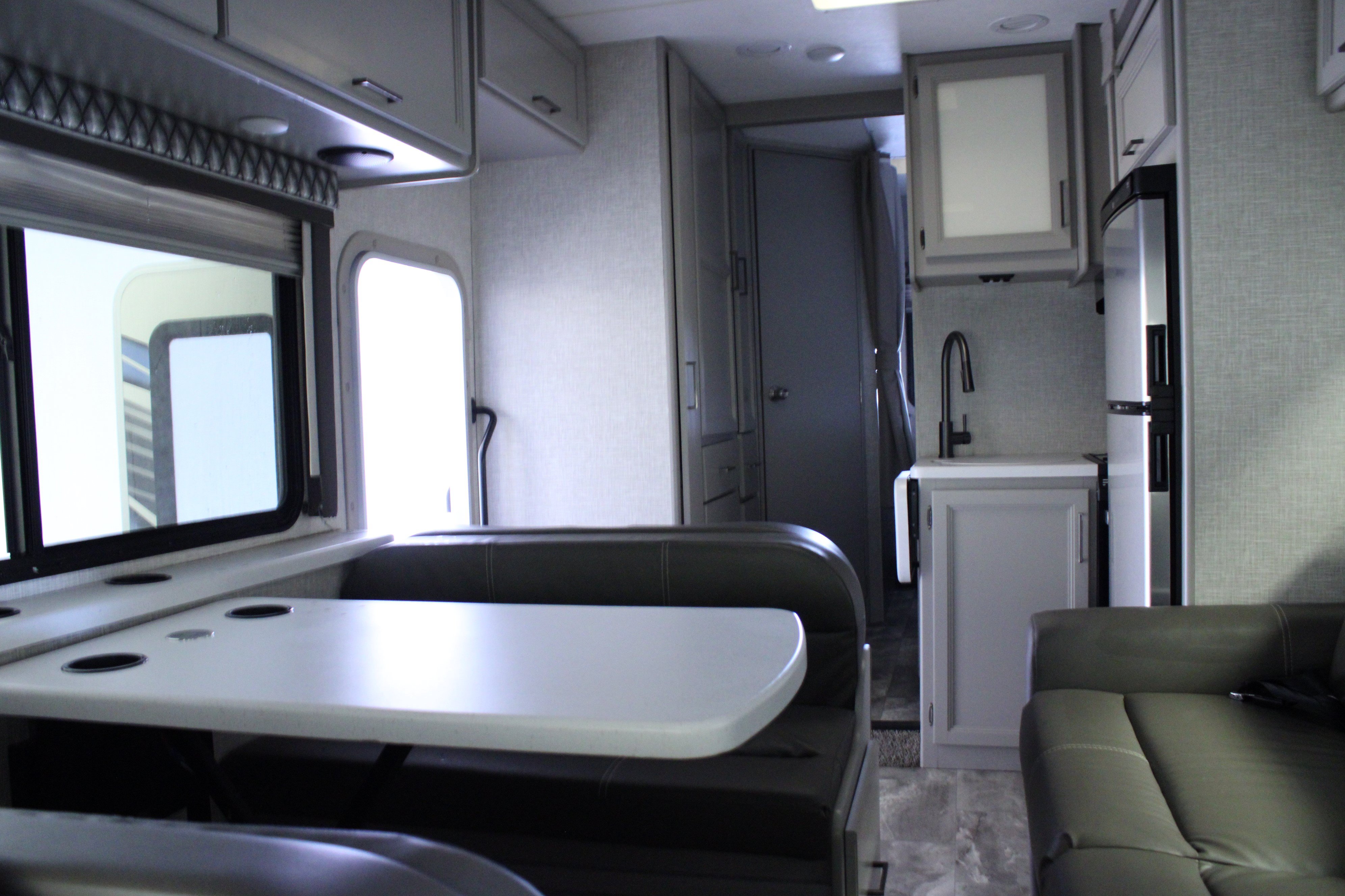 Used 2023 Ford E-450 and Econoline 450 Super Duty w/ Motorhome Prep Package RWD image 13