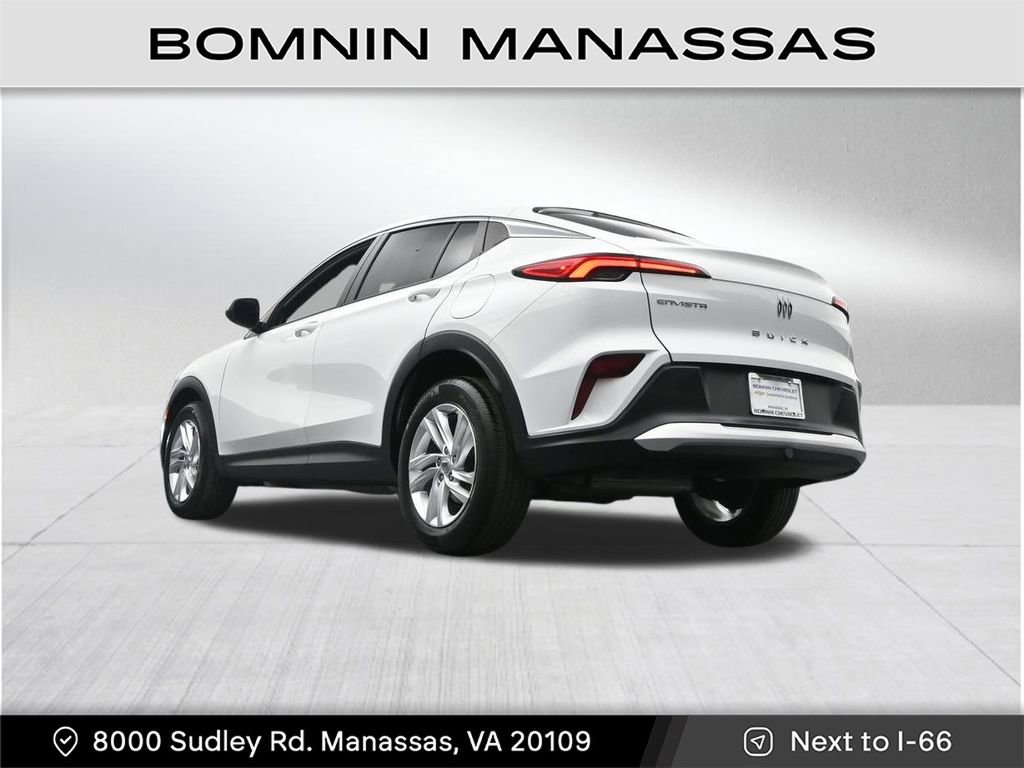 Used 2024 Buick Envista Preferred w/ Advanced Safety Package image 30