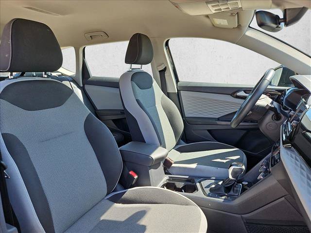 Used 2024 Volkswagen Taos S w/ MDO Package FWD image 18