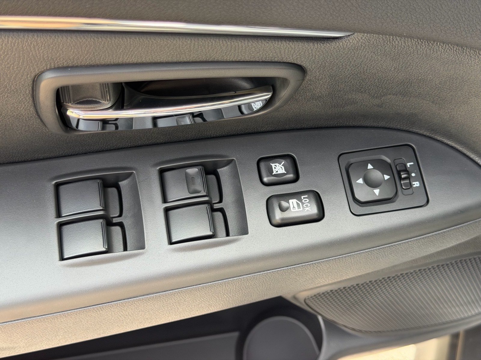 New 2026 Mitsubishi Outlander Sport AWD image 21