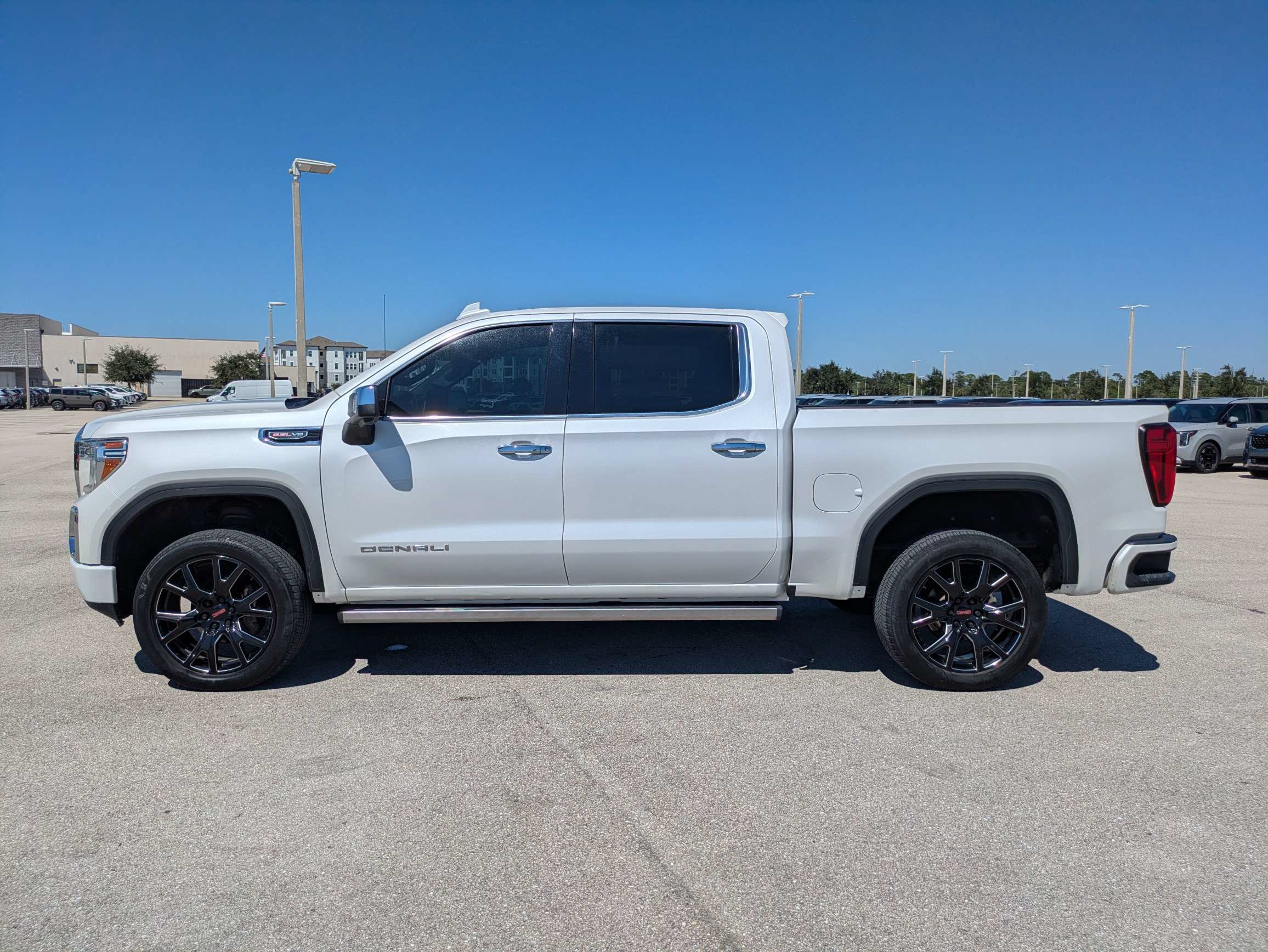 Used 2019 GMC Sierra 1500 Denali AWD/4WD image 8