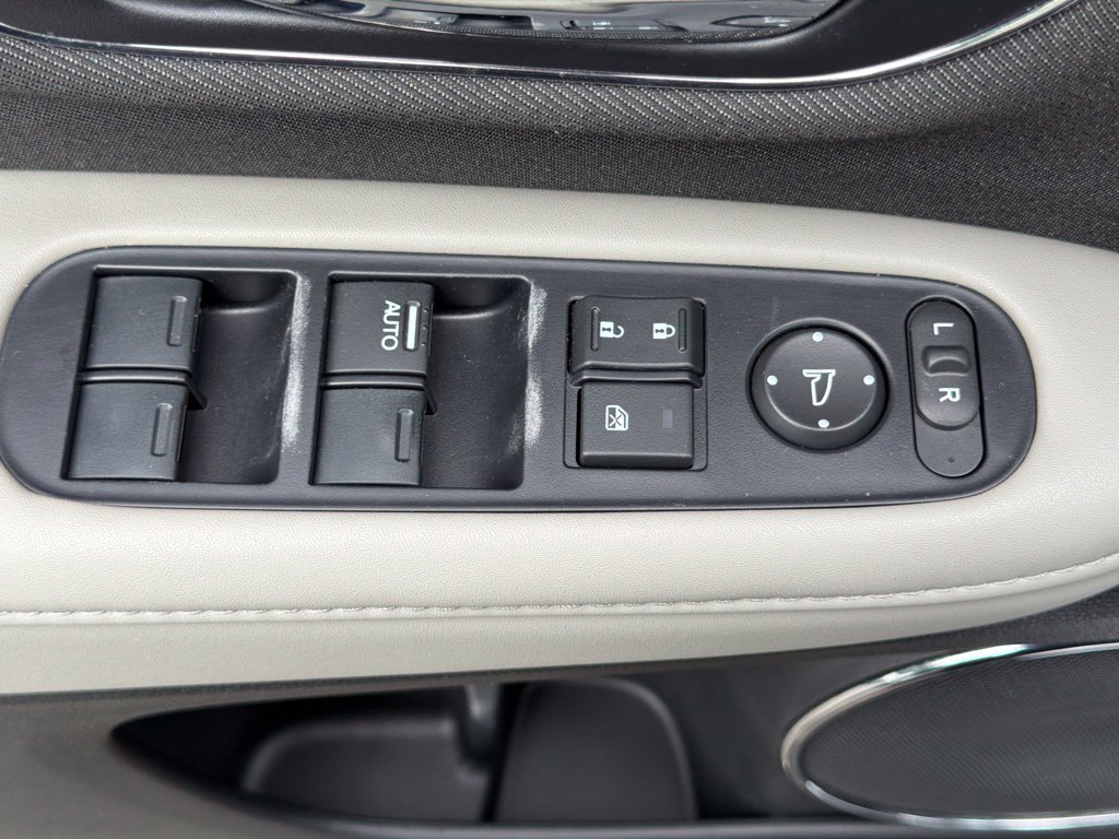 Used 2020 Honda HR-V EX image 18