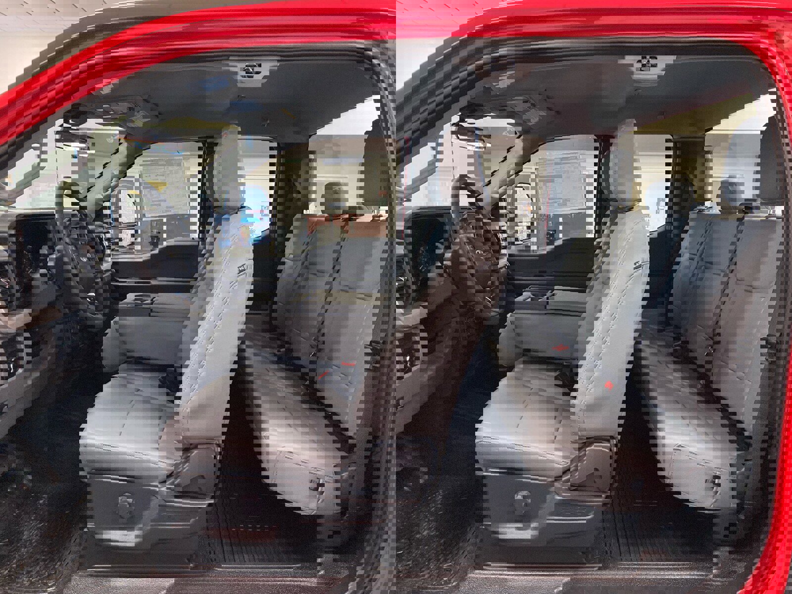 New 2026 Ford F250 XL w/ XL Chrome Package image 11