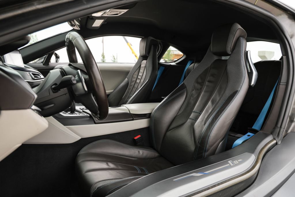 Used 2016 BMW i8 AWD/4WD image 16