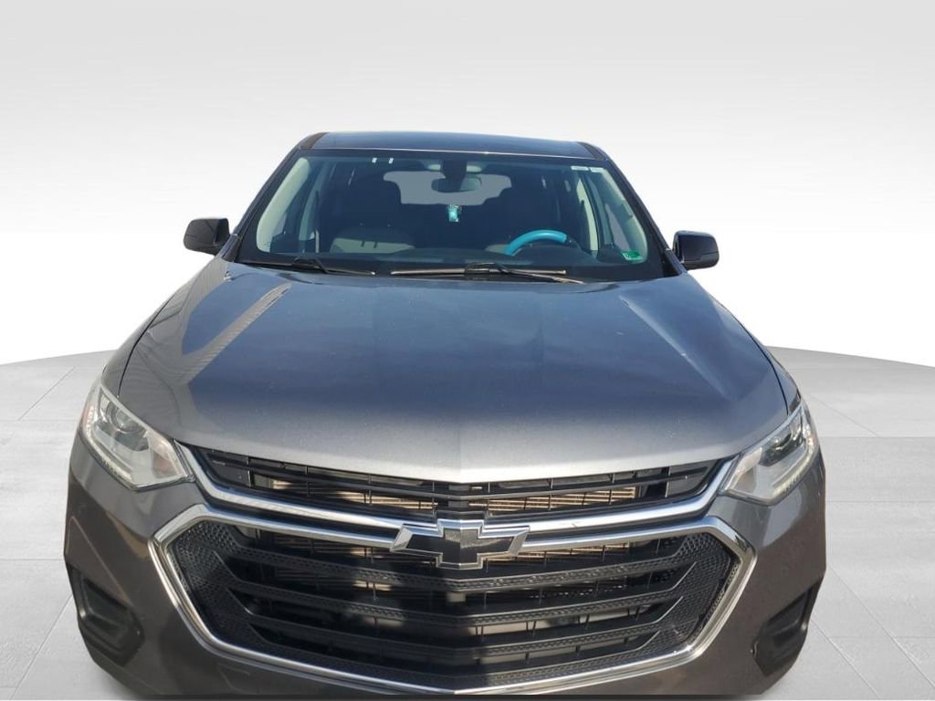 Used 2021 Chevrolet Traverse LS image 7