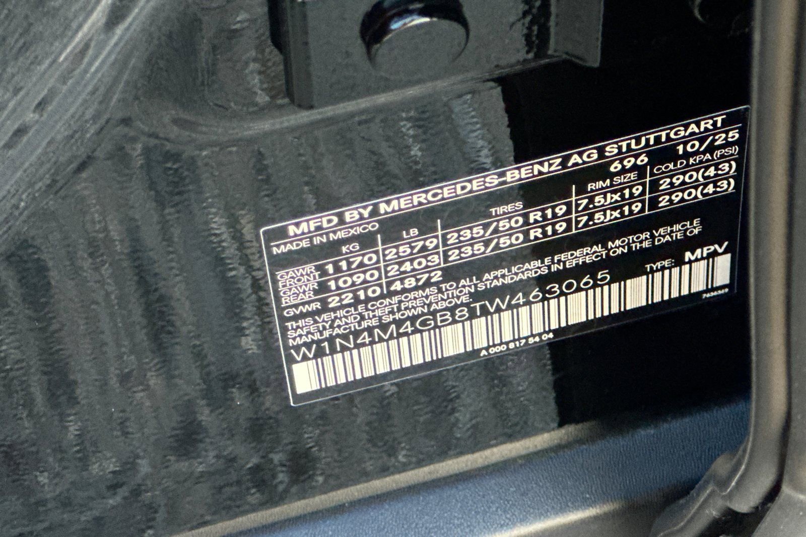 New 2026 Mercedes-Benz GLB 250 image 37