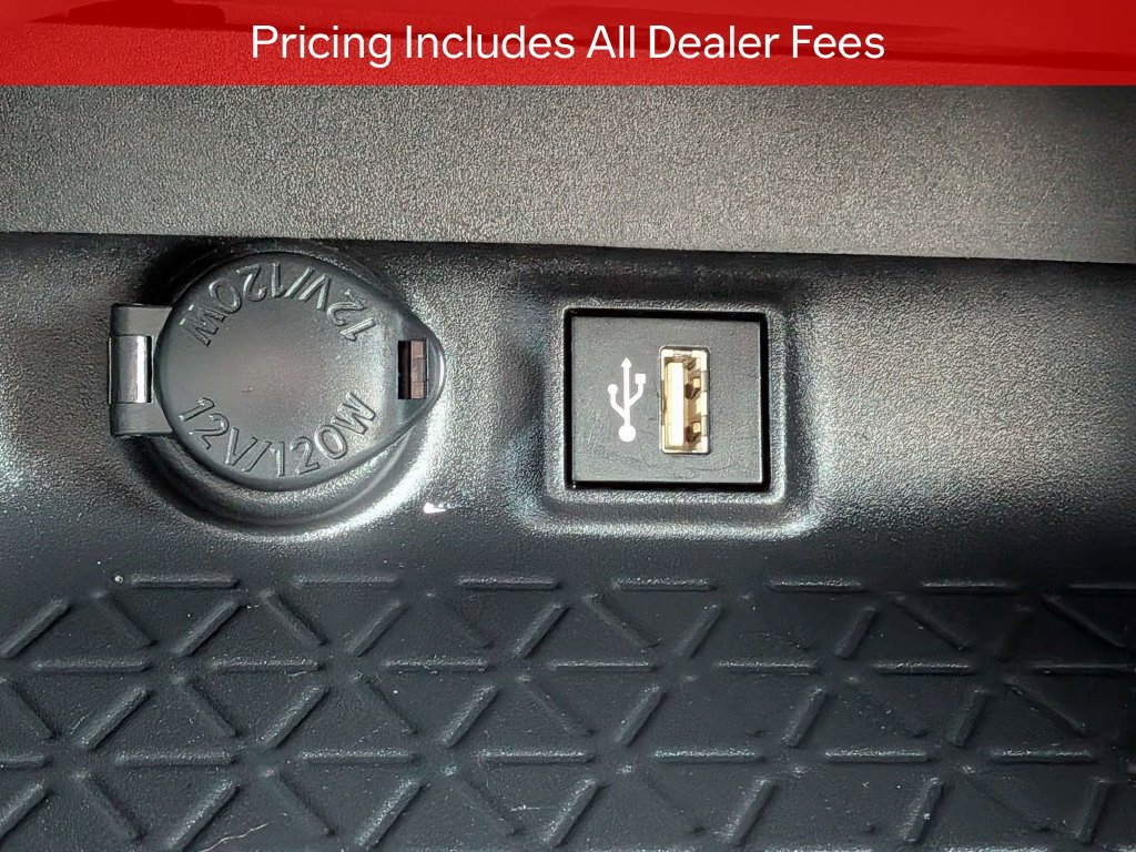 Certified 2025 Toyota RAV4 XLE FWD image 23