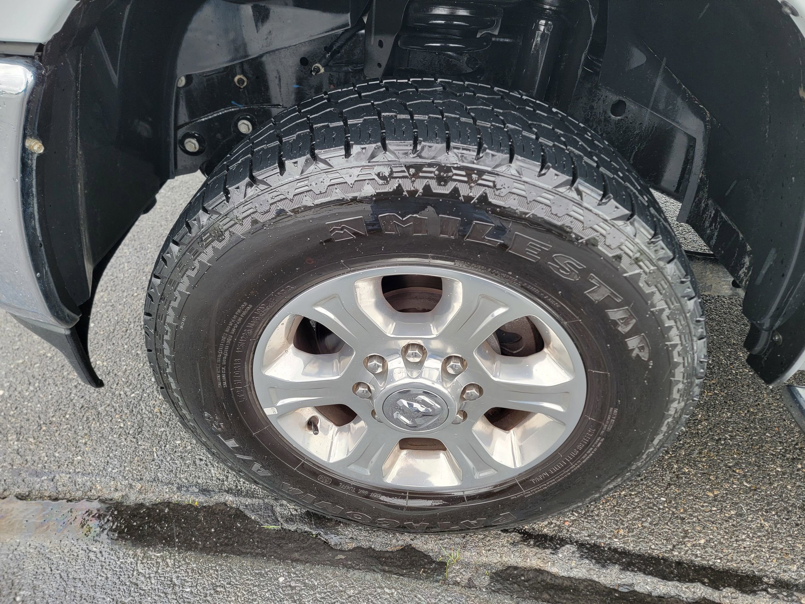 Used 2023 RAM 2500 Big Horn w/ Level 1 Equipment Group image 12