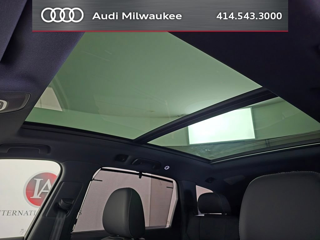 New 2026 Audi Q7 3.0T Premium Plus AWD/4WD image 22
