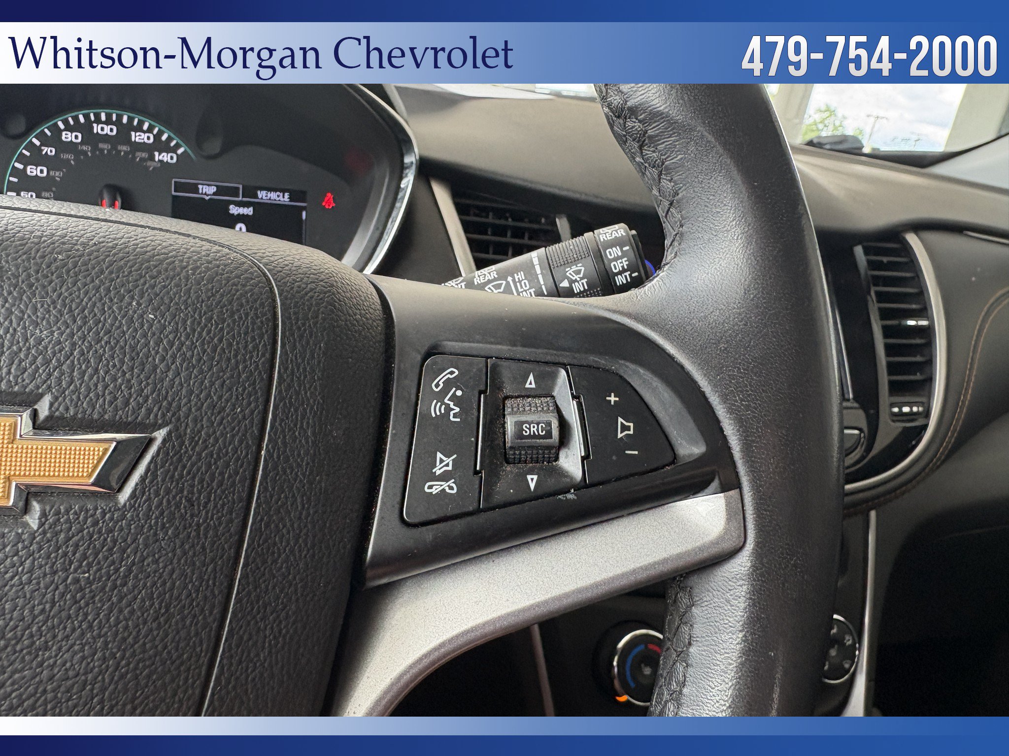 Used 2021 Chevrolet Trax LT w/ Premium Seat Package AWD/4WD image 17