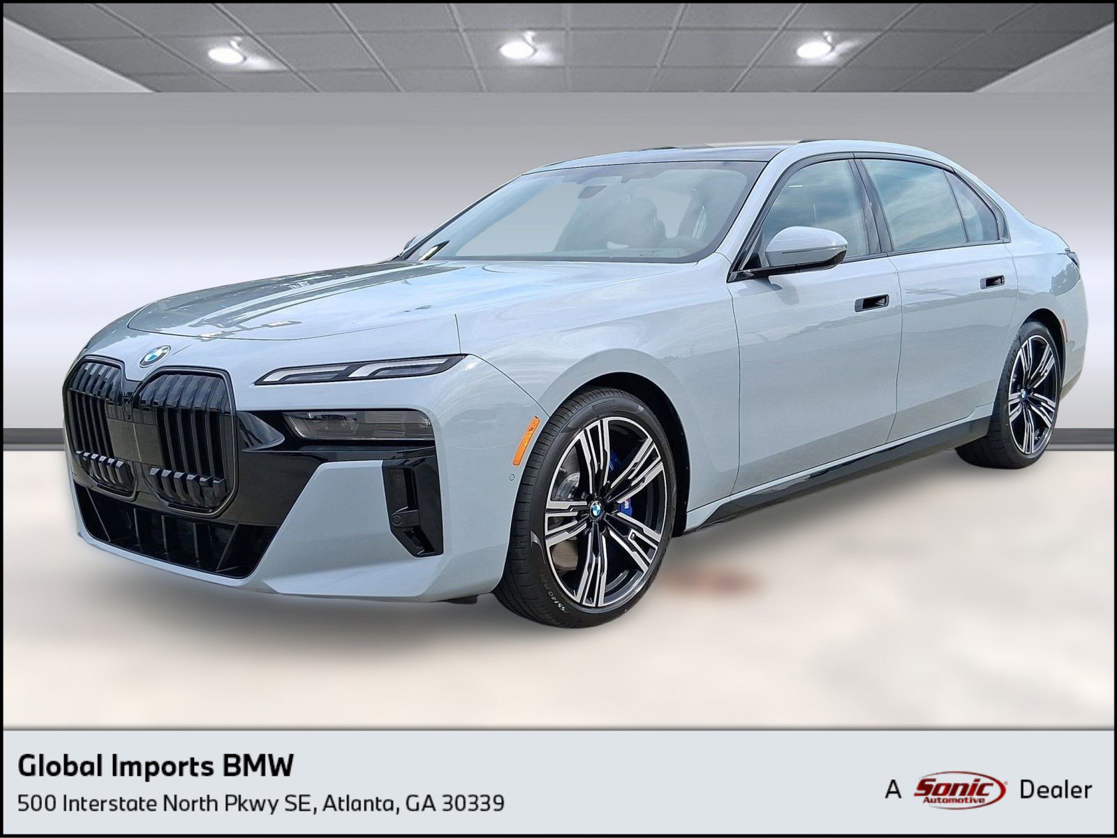 New 2025 BMW 760i xDrive