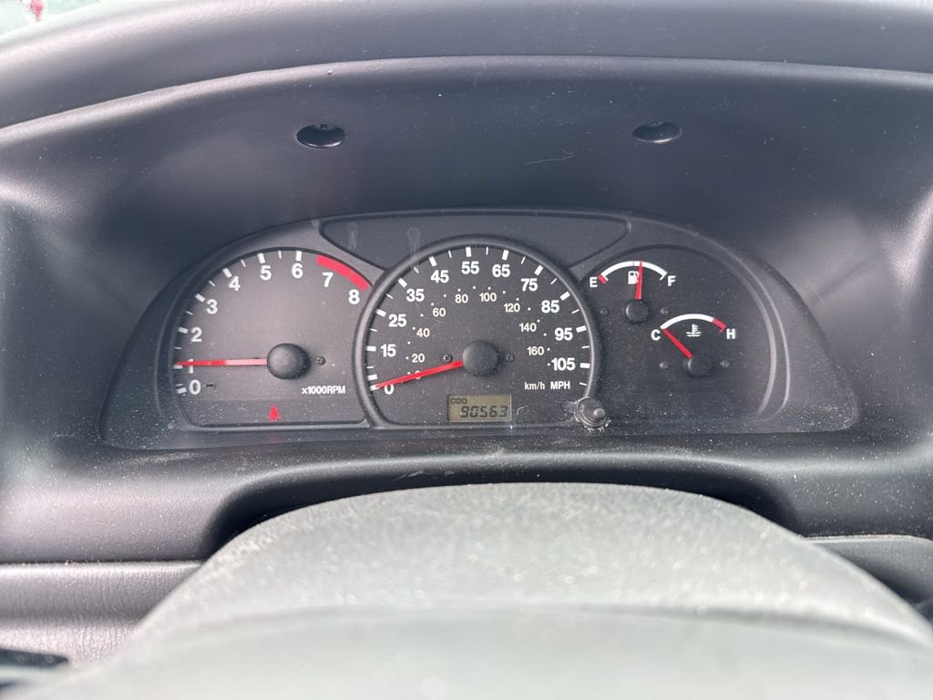 Used 2000 Chevrolet Tracker 4WD w/ Preferred Equipment Group 2 image 22