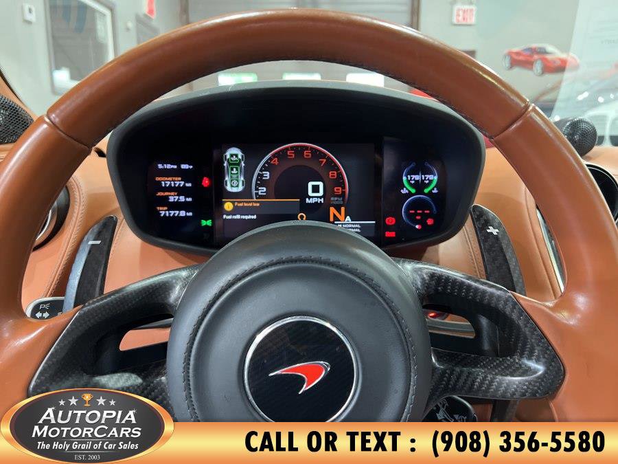 Used 2017 McLaren 570S RWD image 18