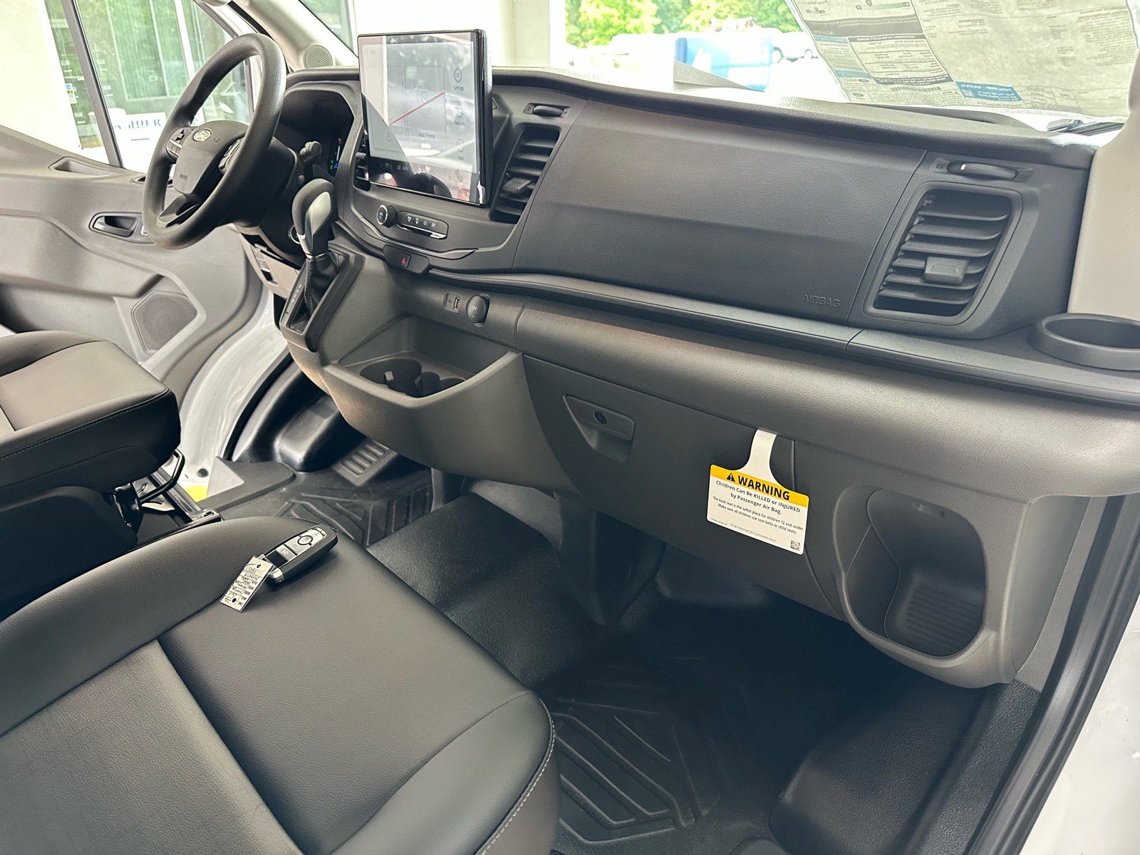 New 2026 Ford Transit 250 148 Medium Roof RWD image 20