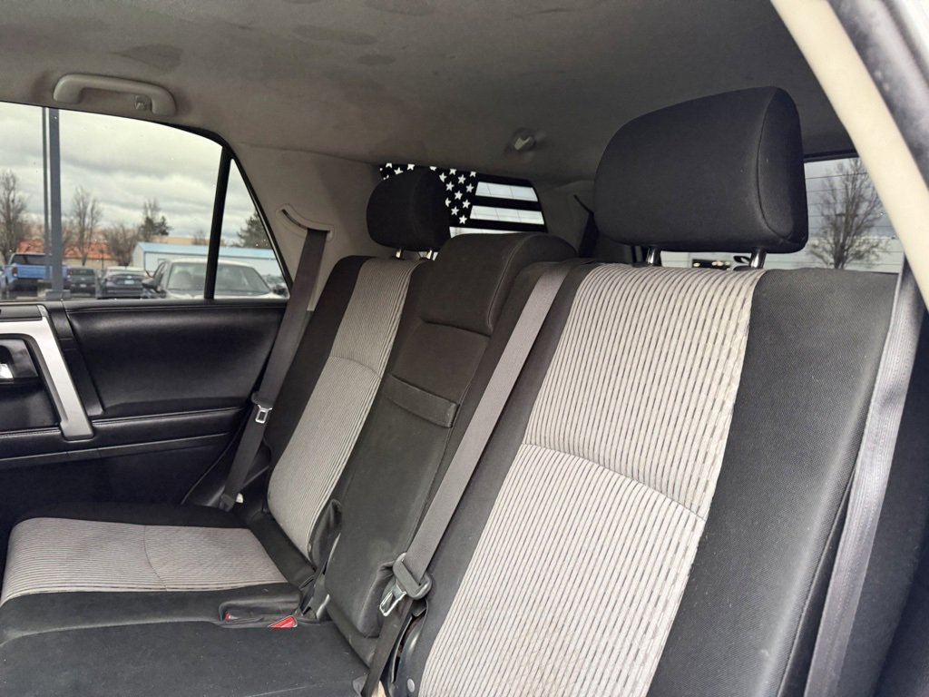 Used 2017 Toyota 4Runner SR5 image 30