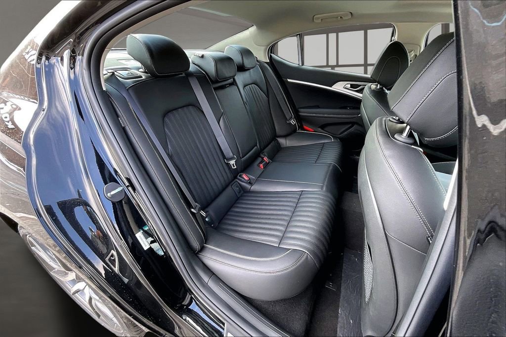 New 2026 Genesis G70 2.5T Prestige image 9