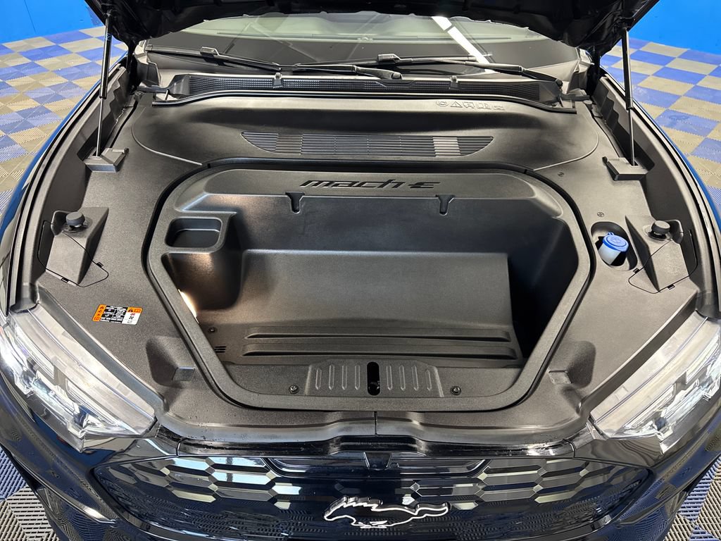 Certified 2025 Ford Mustang Mach-E GT AWD/4WD image 31