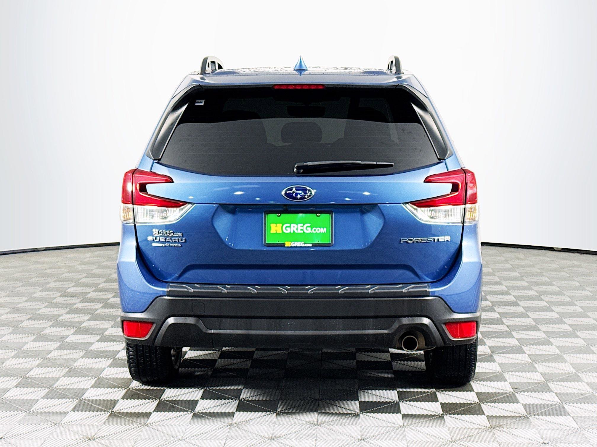 Used 2023 Subaru Forester Limited w/ Popular Package #2 AWD/4WD image 8