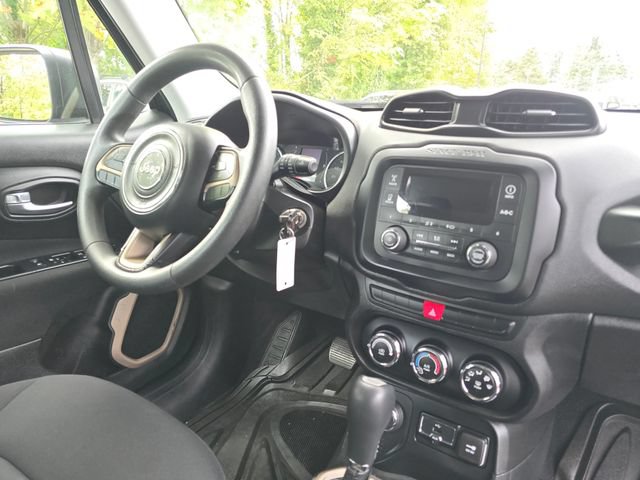 Used 2015 Jeep Renegade Sport w/ Power & Air Group AWD/4WD image 11