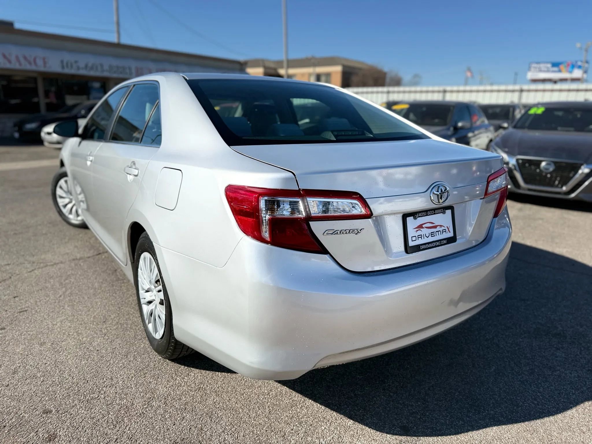 Used 2012 Toyota Camry L FWD image 5