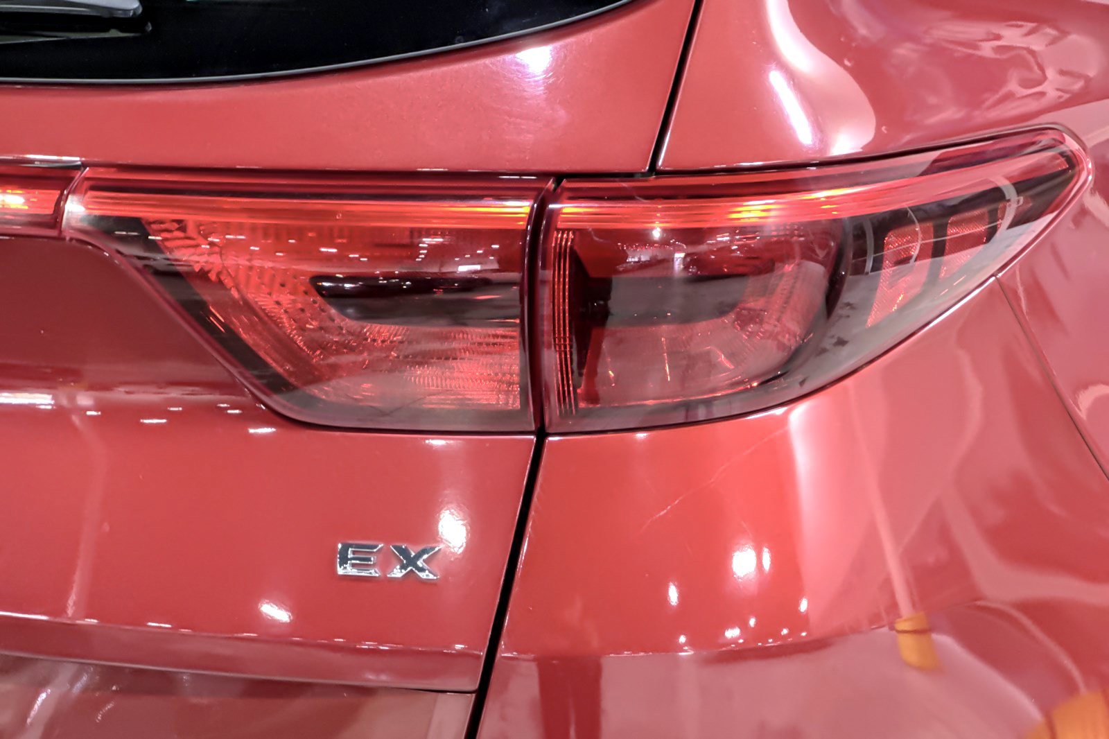 Used 2018 Kia Sportage EX FWD image 13