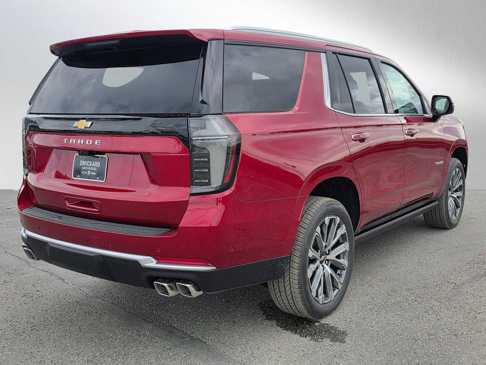 New 2026 Chevrolet Tahoe High Country AWD/4WD image 3