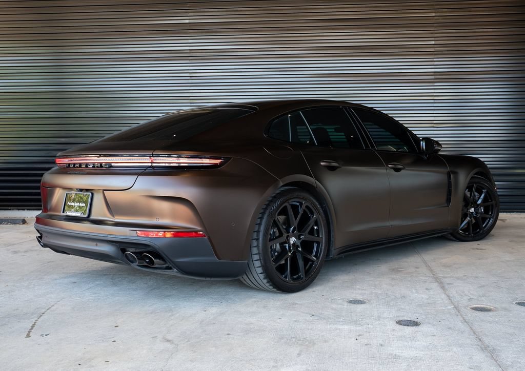 Certified 2024 Porsche Panamera image 7