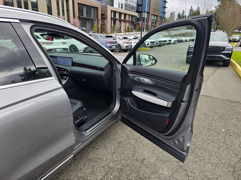 New 2026 Genesis GV70 2.5T Advanced AWD/4WD image 28