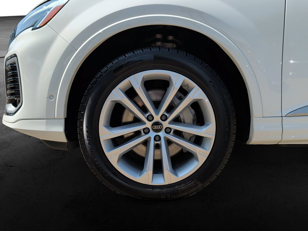 Used 2025 Audi Q7 3.0T Premium Plus AWD/4WD image 9