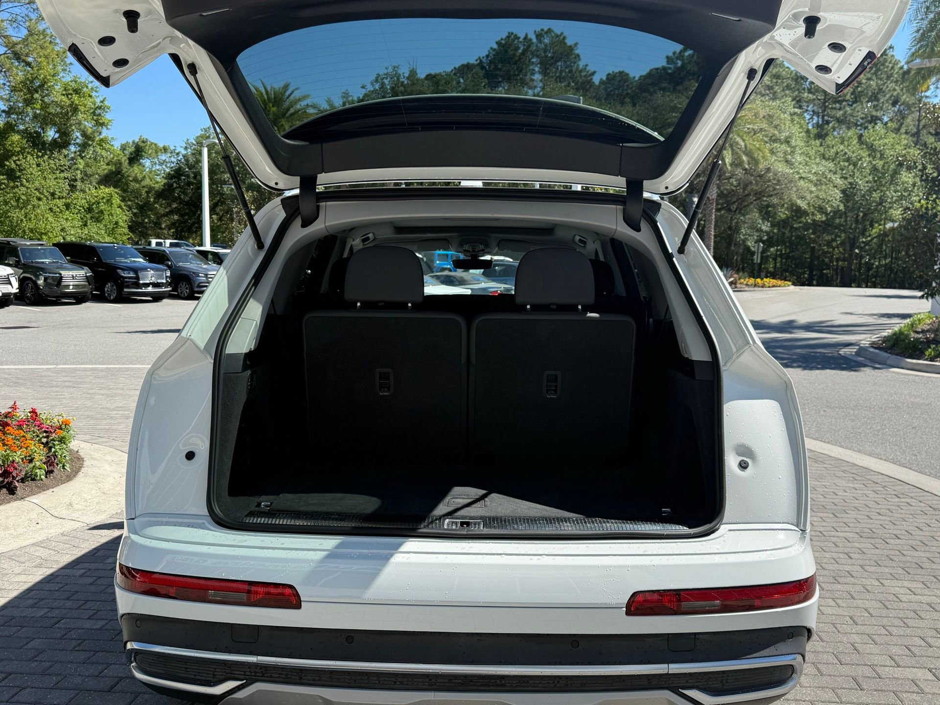 Used 2023 Audi Q7 3.0T Premium Plus AWD/4WD image 22