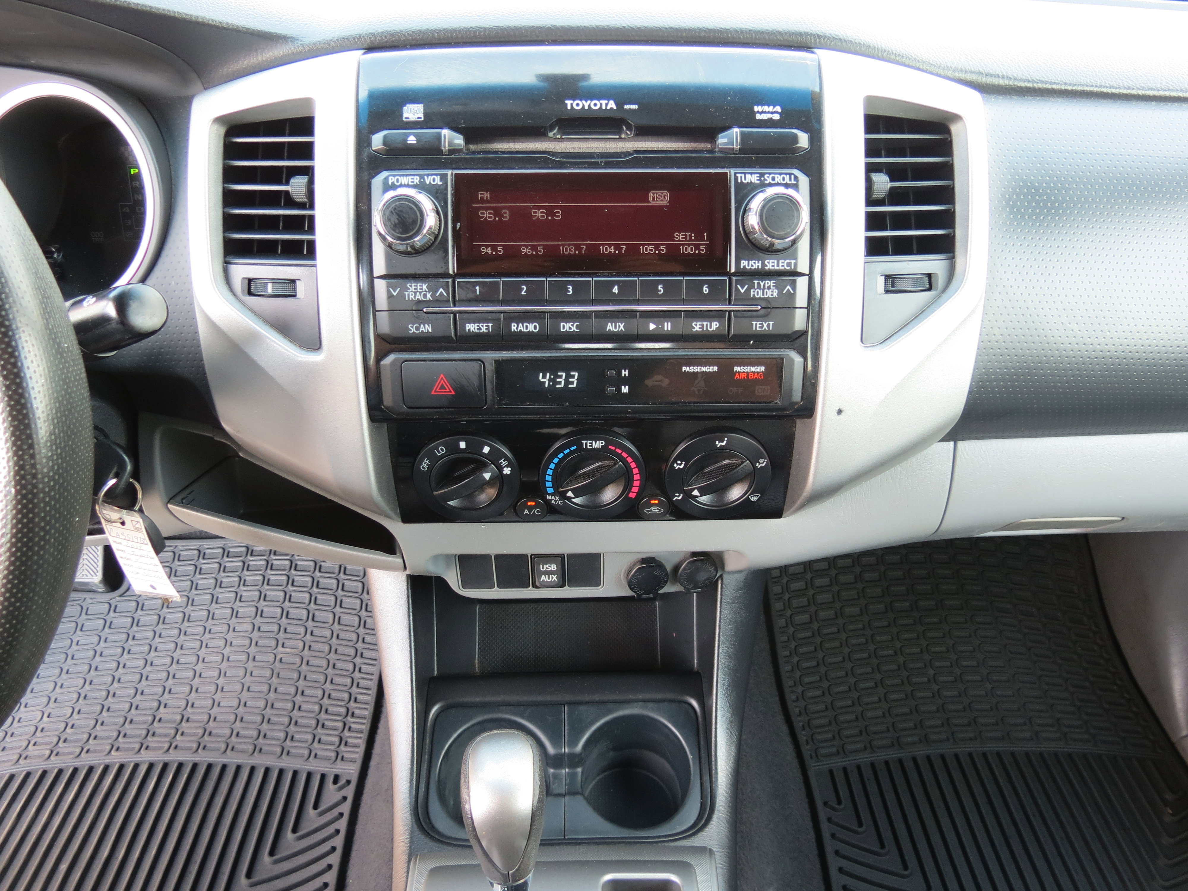 Used 2012 Toyota Tacoma PreRunner w/ TRD Off-Road Pkg RWD image 18