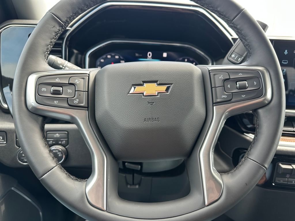 Certified 2026 Chevrolet Silverado 1500 LT AWD/4WD image 26