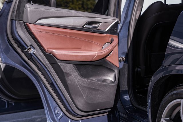 Used 2018 BMW X3 M40i w/ Premium Package image 37