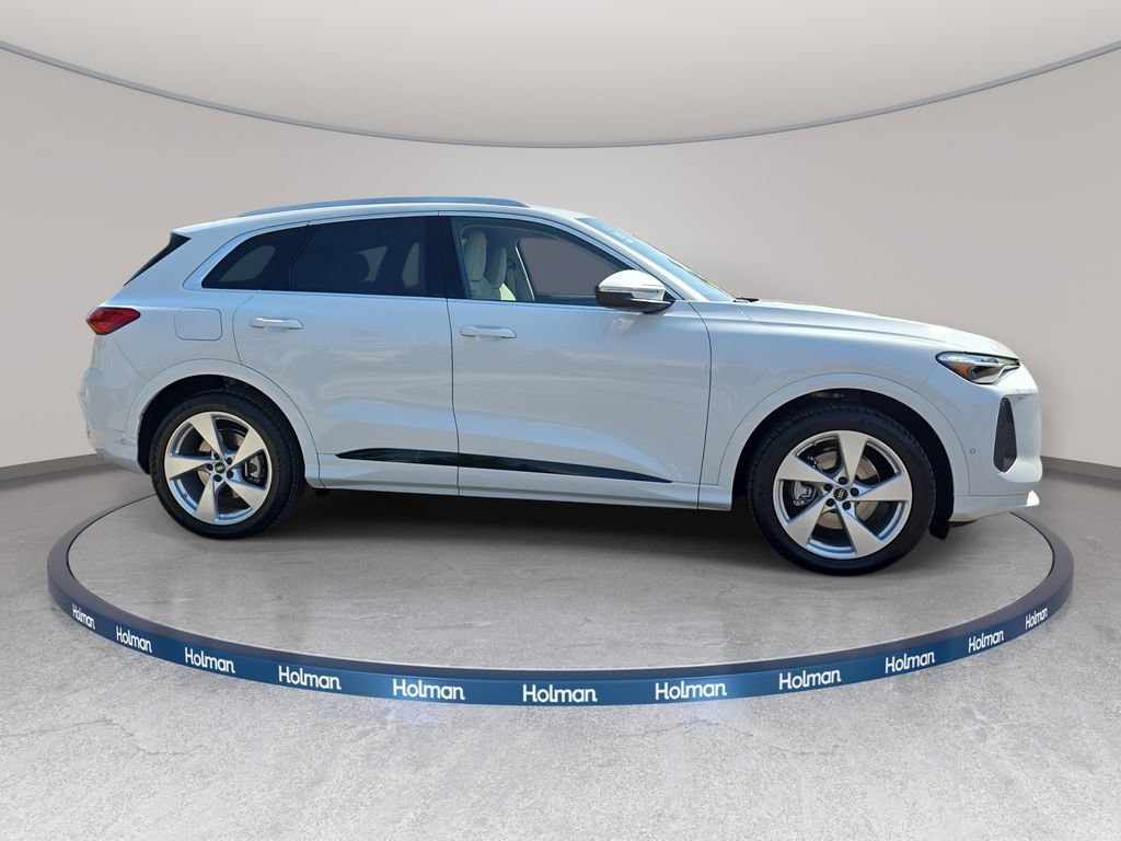 Used 2025 Audi Q5 Prestige AWD/4WD image 5