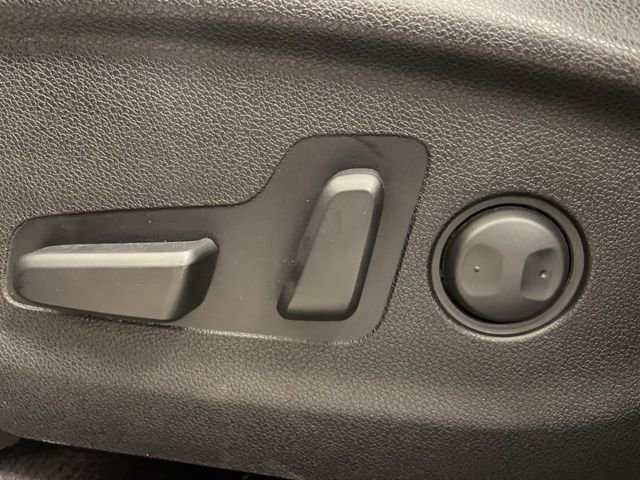 Used 2017 Kia Sorento EX w/ EX Premium Package image 11