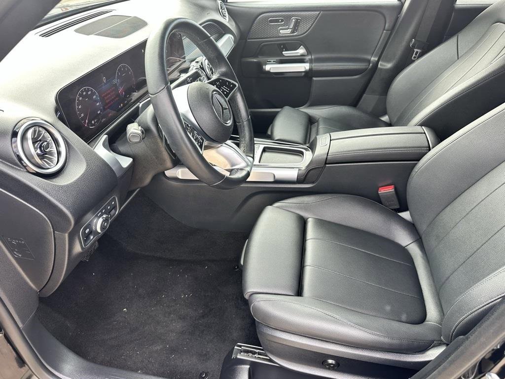 Used 2024 Mercedes-Benz GLB 250 image 6