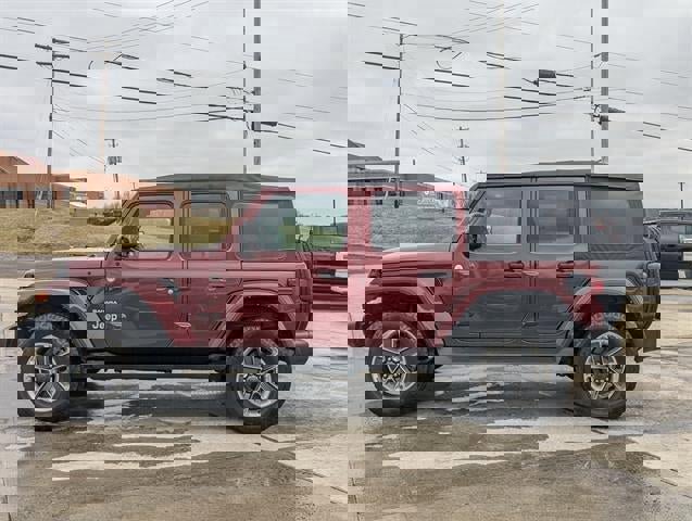 Used 2021 Jeep Wrangler Unlimited Sahara image 7