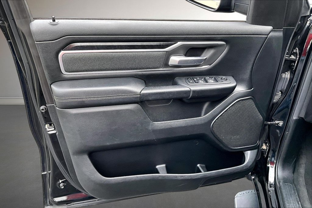 Used 2020 RAM 1500 Big Horn AWD/4WD image 20