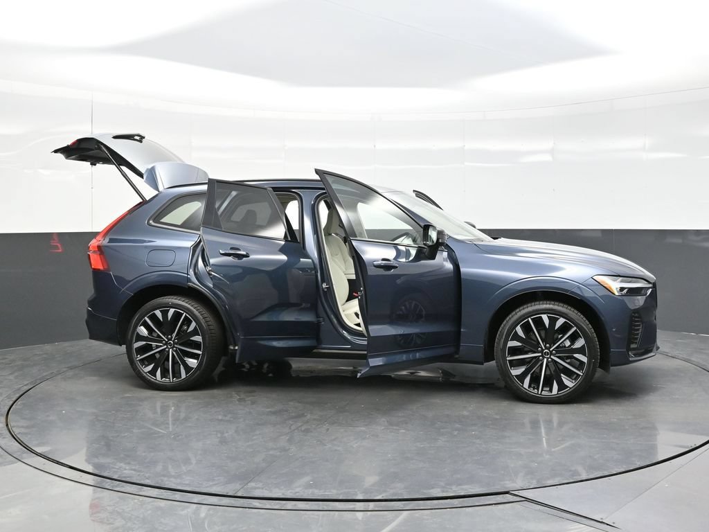 New 2026 Volvo XC60 B5 Ultra w/ Climate Package AWD/4WD image 46
