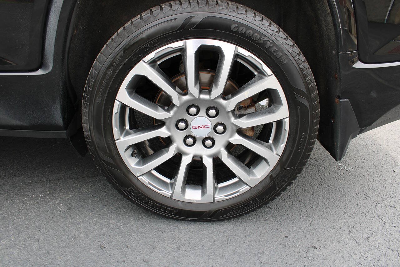 Used 2023 GMC Acadia Denali w/ Denali Ultimate Package AWD/4WD image 12