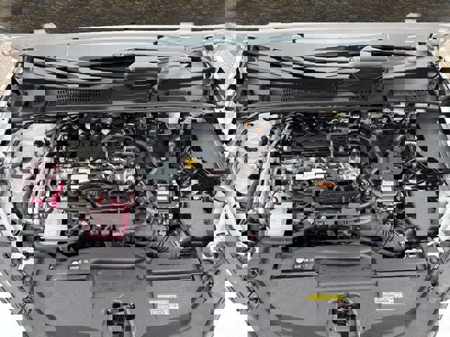 Used 2024 Toyota Prius Prime Premium image 2