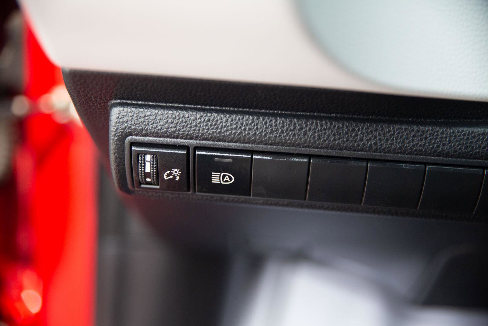 Used 2025 Toyota Corolla SE image 17