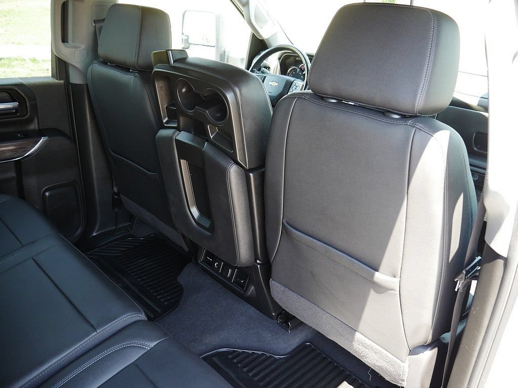 Used 2022 Chevrolet Silverado 3500 LTZ AWD/4WD image 55