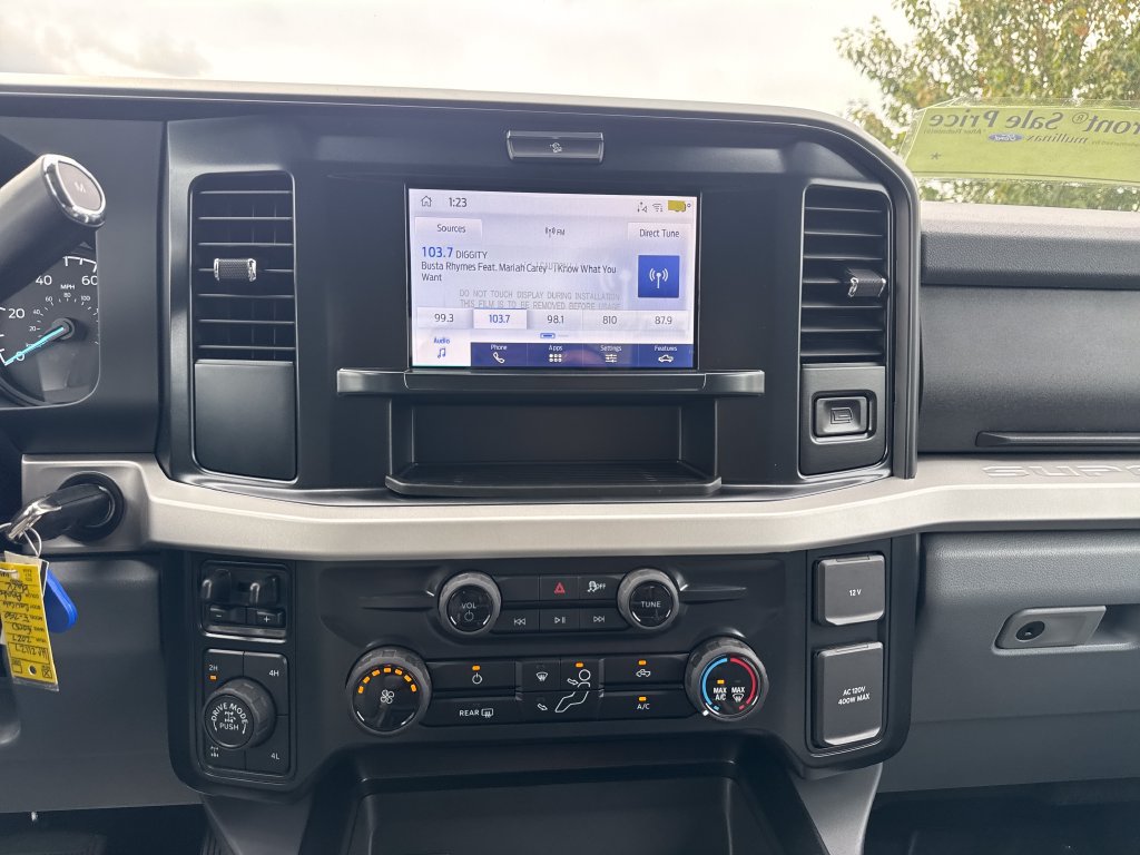 New 2027 Ford F250 XLT w/ Tremor Off-Road Package AWD/4WD image 25