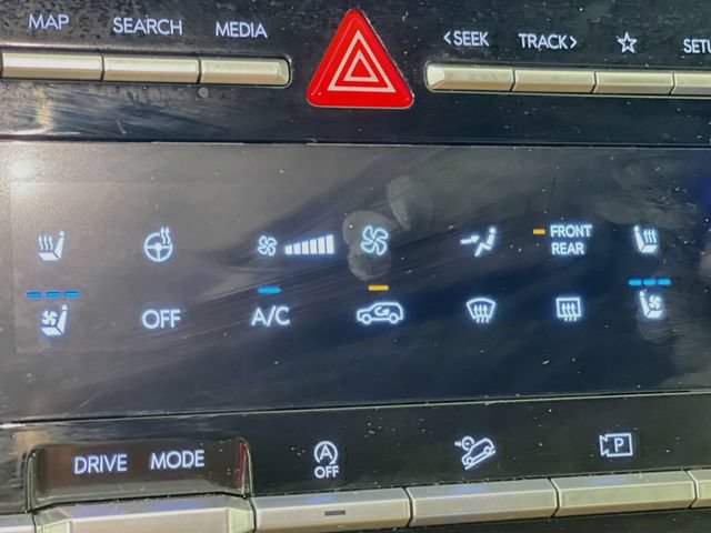 Used 2024 Hyundai Santa Fe Limited FWD image 22