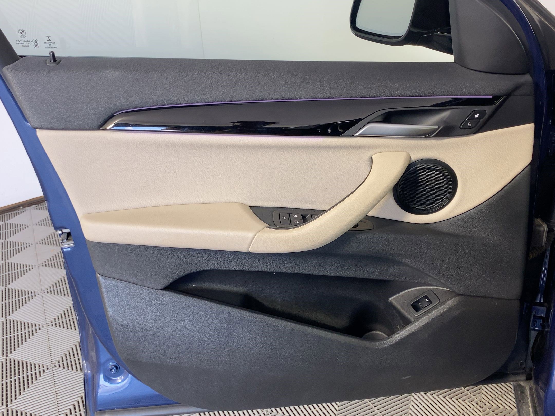 Certified 2023 BMW X2 sDrive28i w/ Premium Package 2 image 21