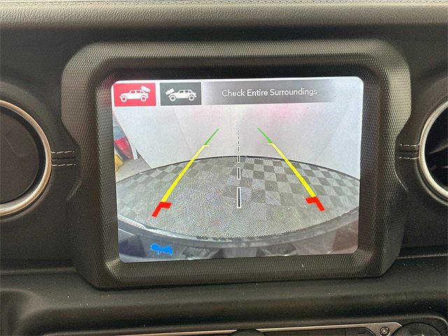 Used 2023 Jeep Wrangler Unlimited Sahara w/ Cold Weather Group image 13